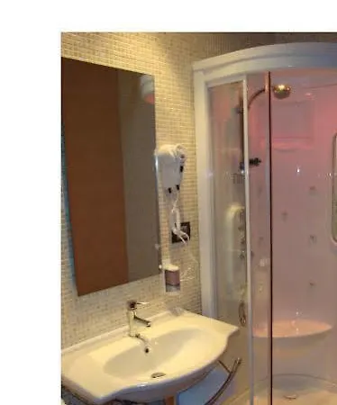 萨乌托皇宫酒店 酒店 马利托